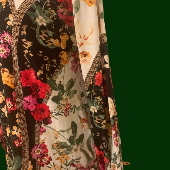 JM Collection Day to Night Blouse - Picture 8 of 16